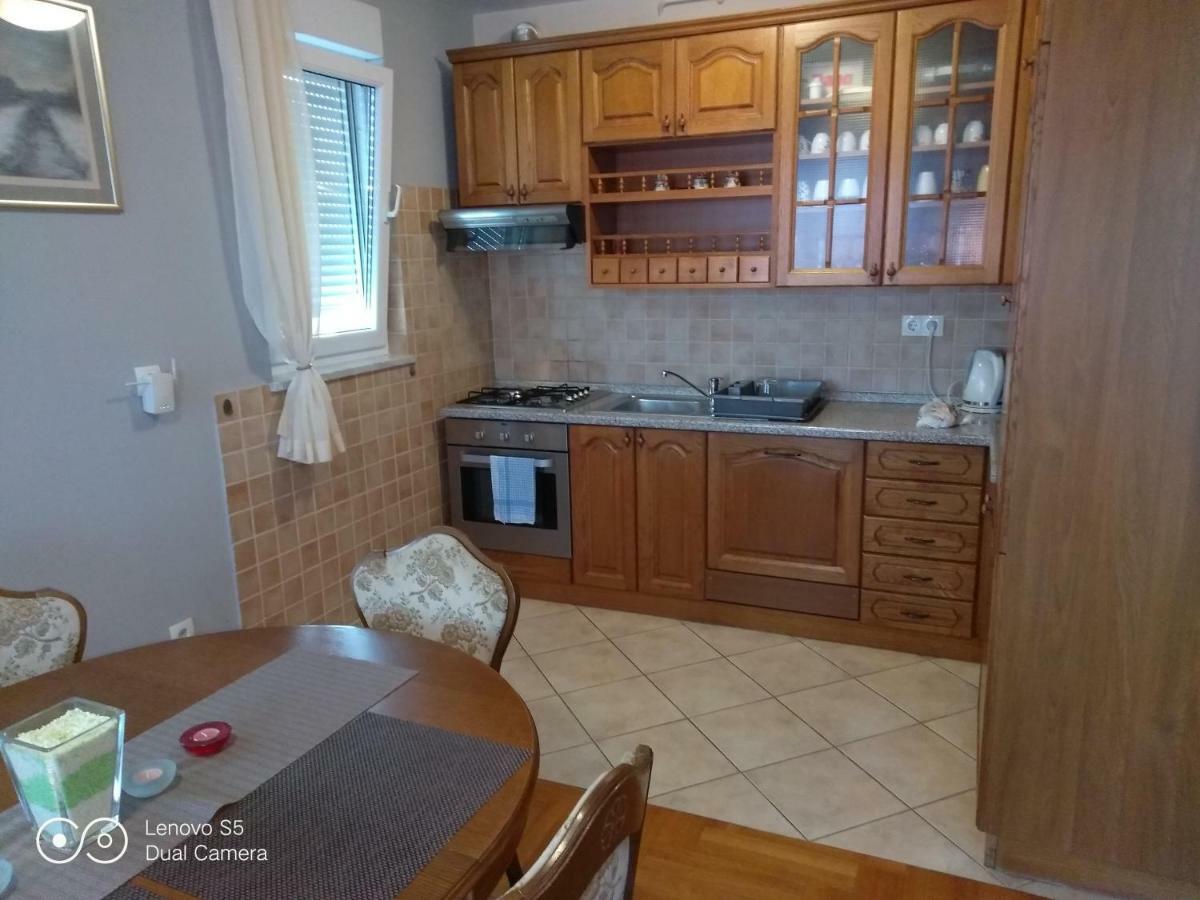 Almica Apartment *